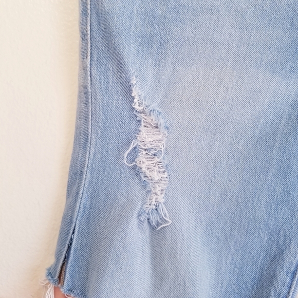 Frame | Le Vintage Bermuda, distressed siz… - Picture 10 of 16